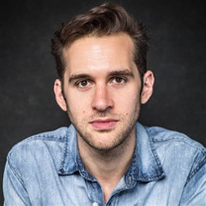 Adam Chanler-berat Height, Weight, Net Worth, Age, Birthday, Wikipedia, Who, Nationality, Biography