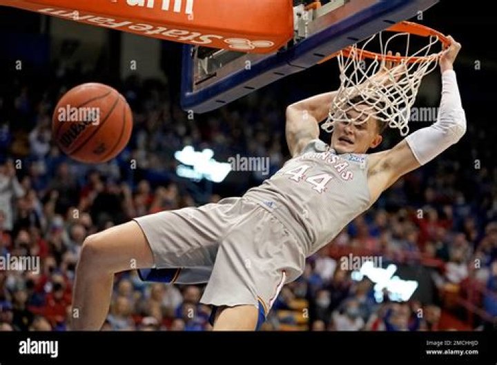 All About Mitch Lightfoot | Net Worth, Relationship, Career