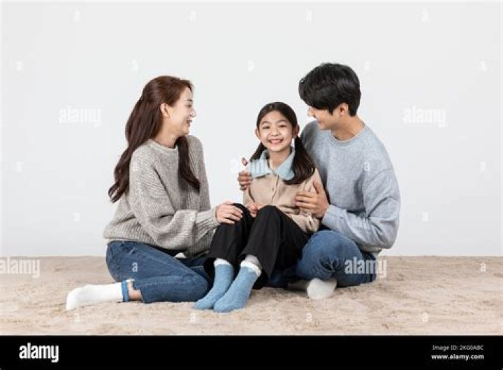 Are Mia Isaac Parents Korean? Family Background On Don’t Make Me Go Actress