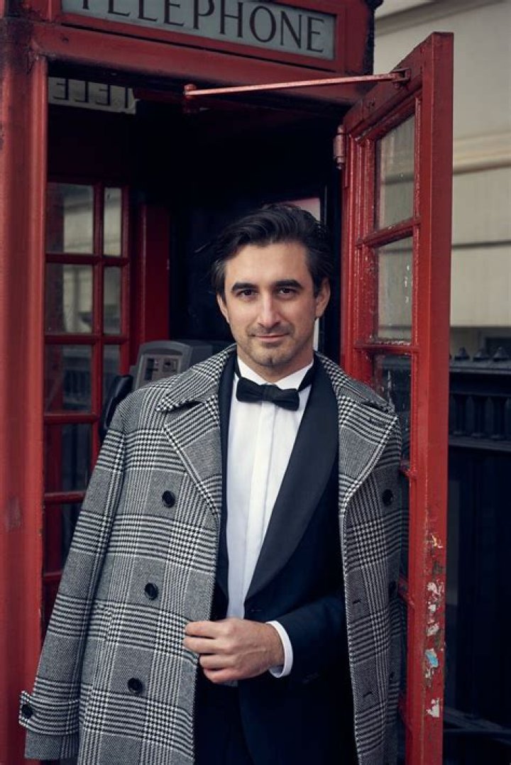 Ferdinand Kingsley Height, Weight, Net Worth, Age, Birthday, Wikipedia, Who, Nationality, Biography