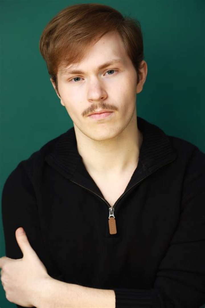 Gavin MacIver-Wright Height, Weight, Net Worth, Age, Birthday, Wikipedia, Who, Instagram, Biography