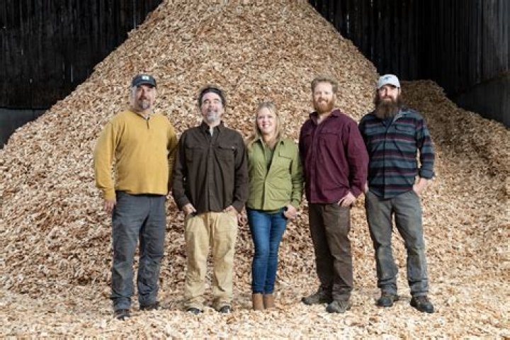 Has Ryan Eldridge Lost Any Weight? Fans Are Curious About Cabin Masters Cast After His Last Appearance