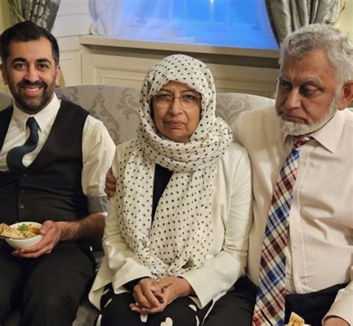 Is Salt Bae Muslim Or Jewish? Turkish Butcher Religion, Wife And Family Ethnicity