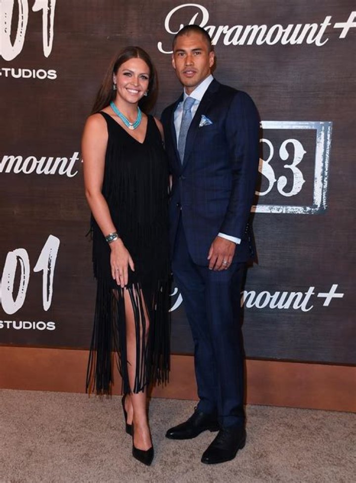 Kahara Hodges Height, Age, Who, Husband, Biography, Wiki, Net Worth