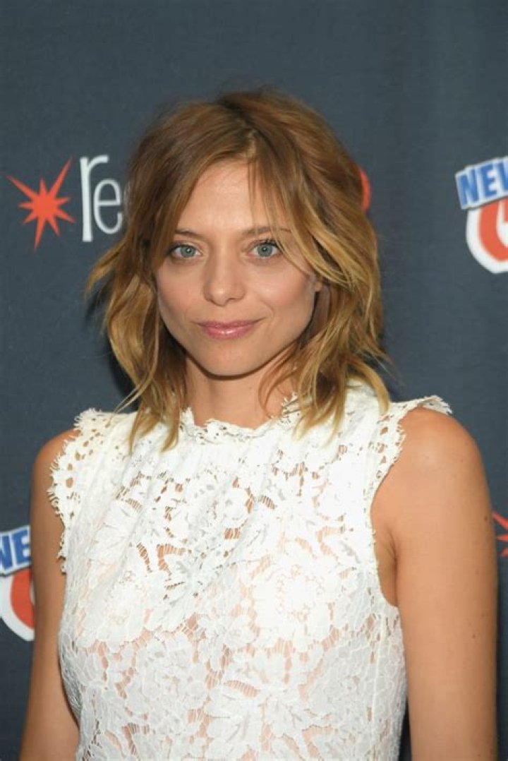 Lizzie Tisch Height, Weight, Net Worth, Age, Birthday, Wikipedia, Who, Nationality, Biography