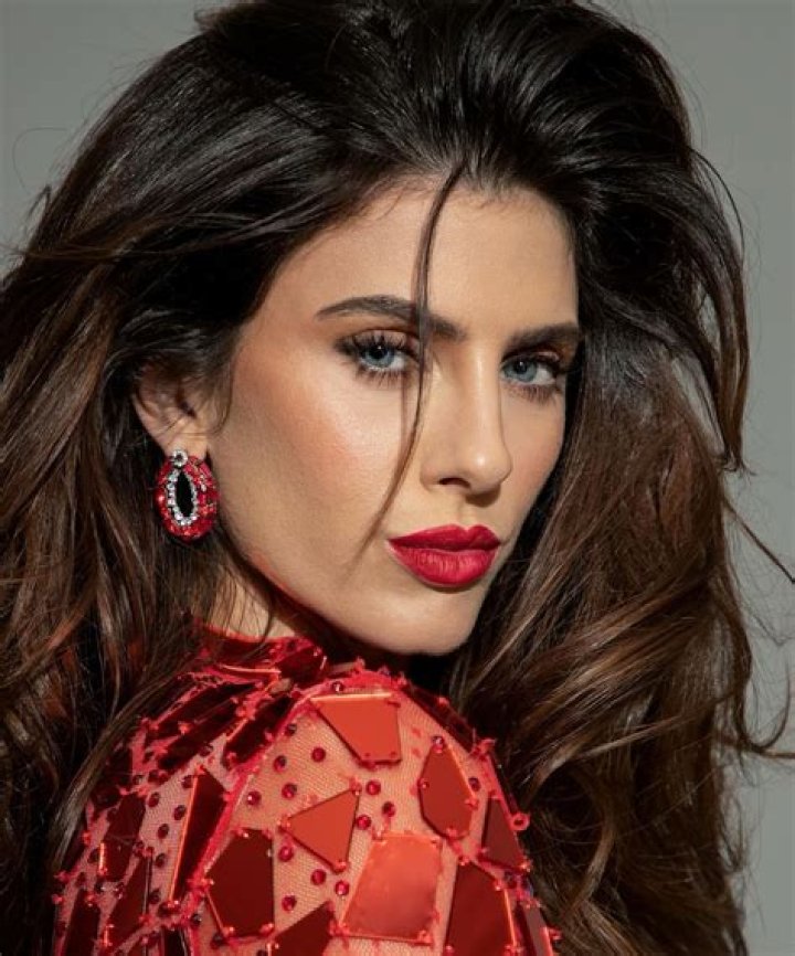 Luciana Sismondi Height, Weight, Net Worth, Age, Birthday, Wikipedia, Who, Nationality, Biography