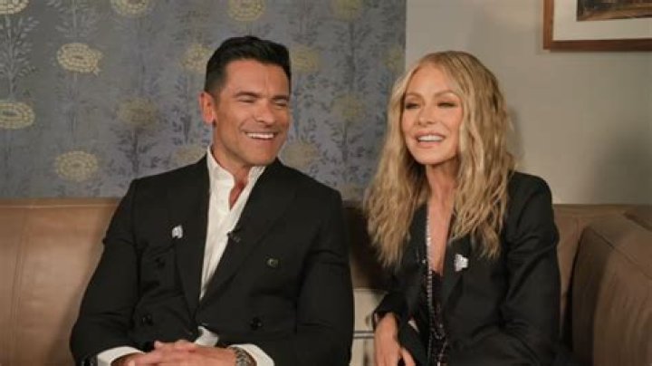 Radio Host Deja Parker Appears on Kelly and Ryan As She Kicks Off The Show, Is She Married In 2022?