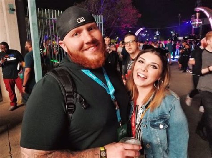 Who Is Alexis Betar? Meet The Youtuber TimTheTatman’s Wife On Instagram