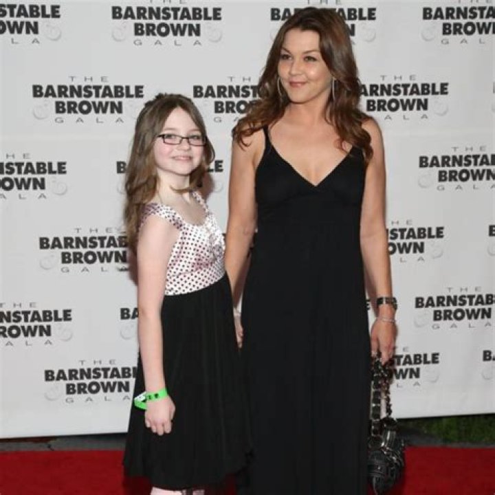 Who Is Gretchen de Venecia? Albert Del Rosario Wife- Family And Kids